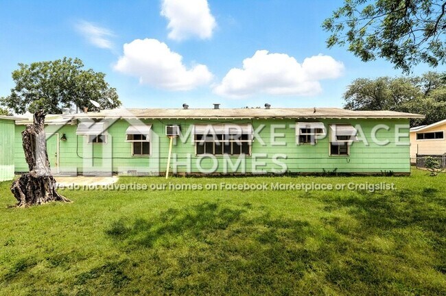 Building Photo - 2603 Kaiser Dr
