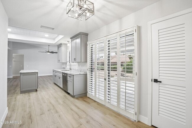 Building Photo - 12839 W Blue Bonnet Dr