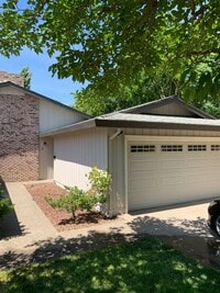 Building Photo - 061