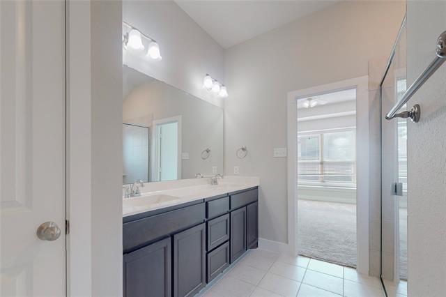 Building Photo - 3912 Trenton Pl