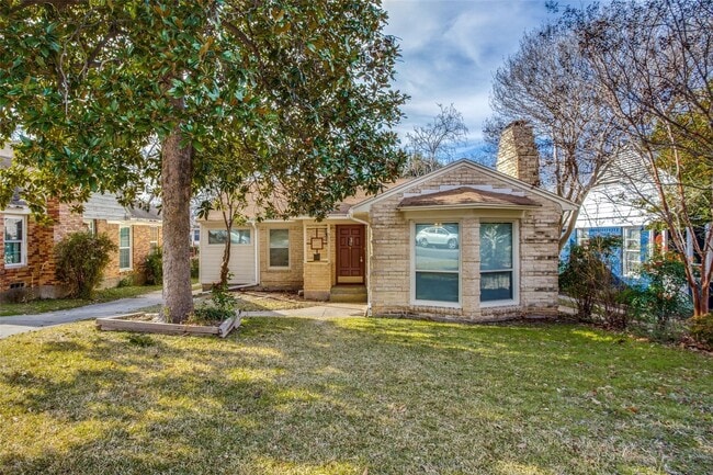 Primary Photo - 511 N Oak Cliff Blvd