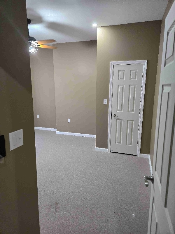 Building Photo - 52 Lander St