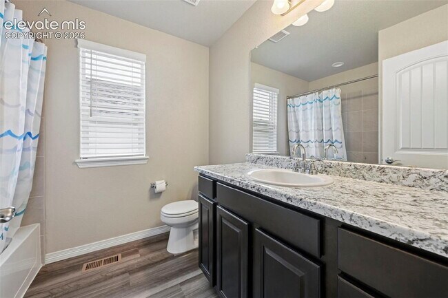 Building Photo - Beautiful 5 Bed + Office Home with 3-Car Garage in Desirable Lorson Ranch!