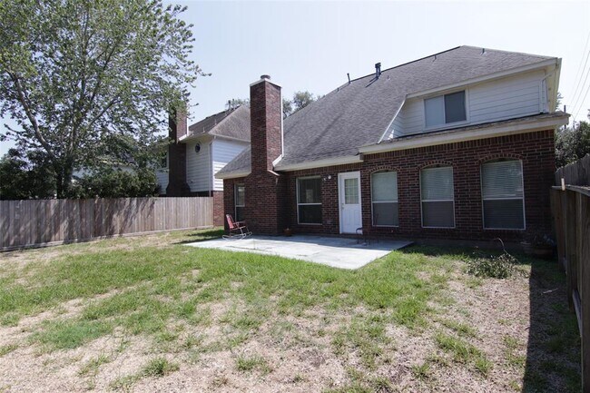 Building Photo - 3107 Waters View Dr