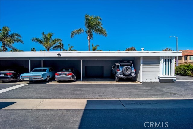 Building Photo - 17082 Pacific Coast Hwy