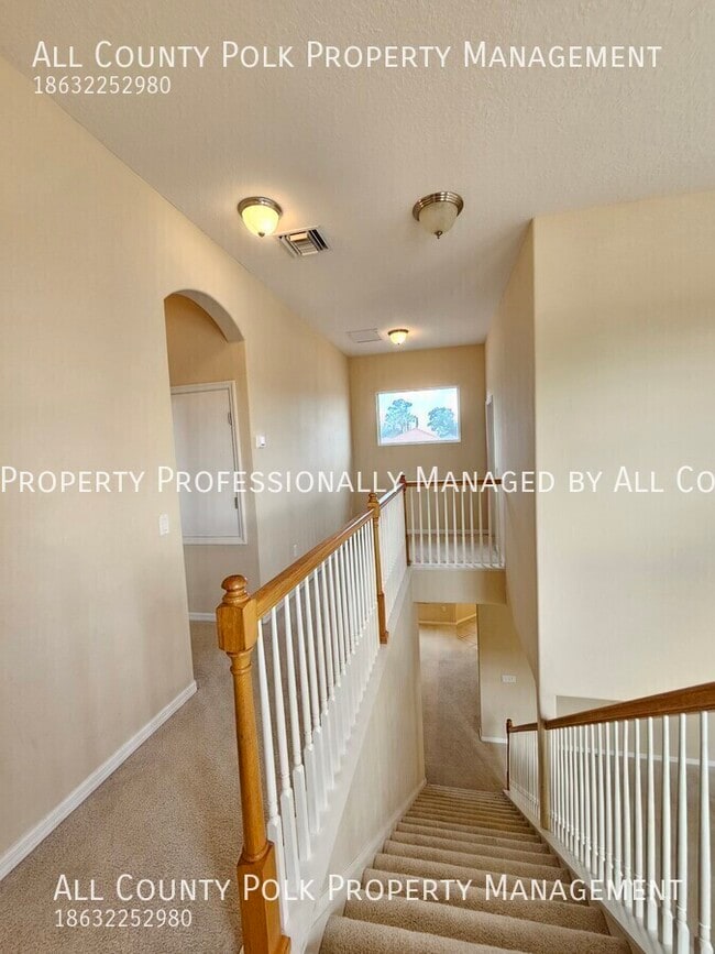 Building Photo - 1721 Altavista Cir