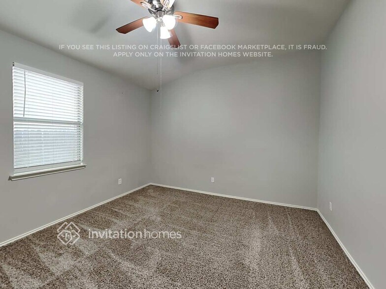 Building Photo - 8520 Muir Dr