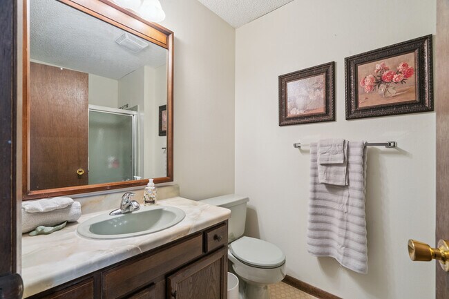 Building Photo - 1245 Michelle Ct