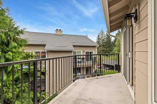 Building Photo - 19851 25th Ave NE