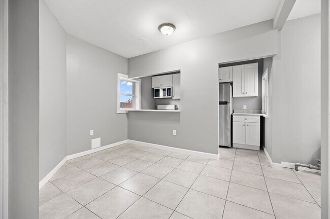 Building Photo - 276 Washington Ave