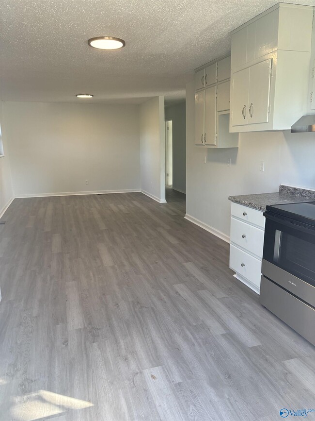 Building Photo - 157 Baltimore Dr