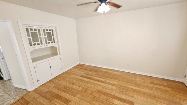 Building Photo - 461 N Boylston St