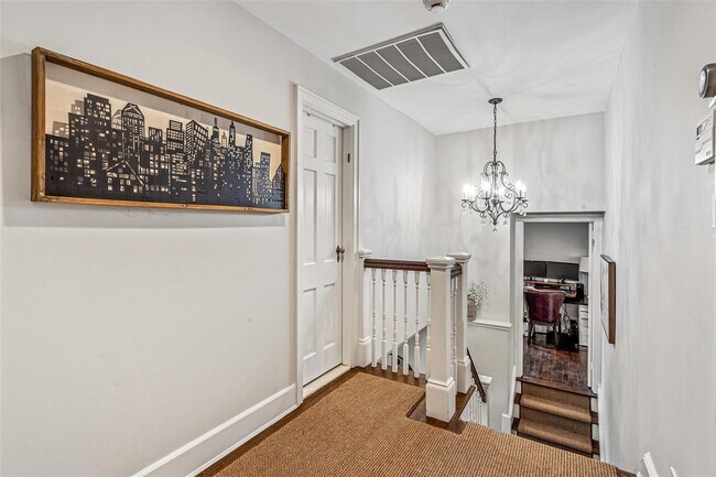 Building Photo - 9 Wyngate Pl
