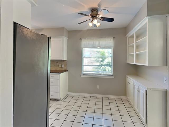 Building Photo - 204 Murray Ln