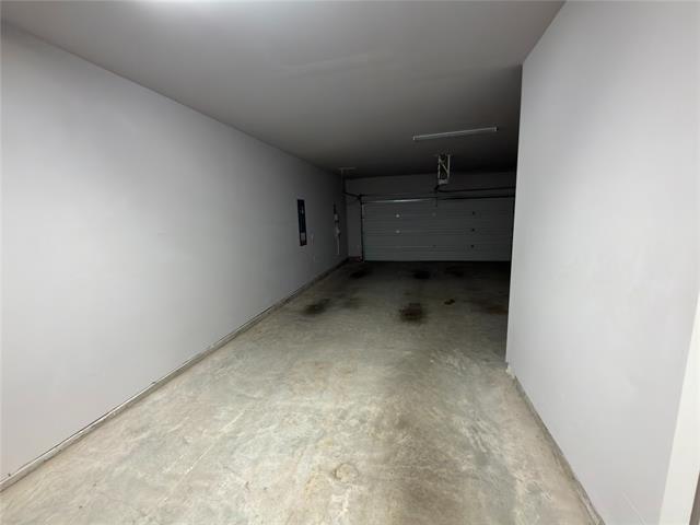 Building Photo - 3102 Bunting Dr