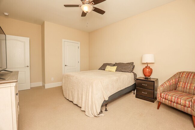Building Photo - A Rental Like No Other!