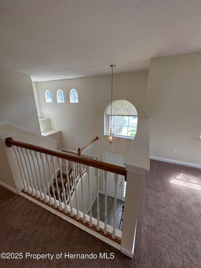 Building Photo - 14227 Wake Robin Dr