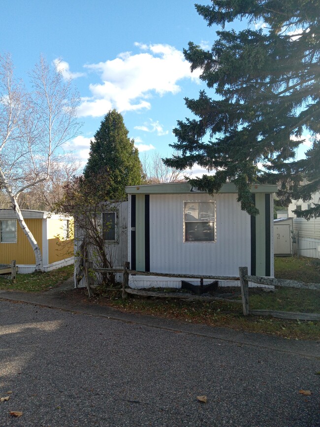 Primary Photo - Birch Grove Mobile Homes