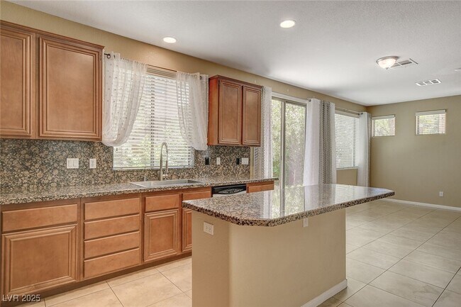 Building Photo - 3491 Bella Valencia Ct