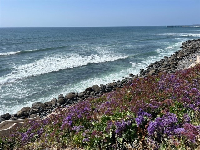 Building Photo - 1561 Ocean Front St
