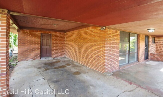 Building Photo - 3 br, 2 bath House - 1970 Columbia Dr
