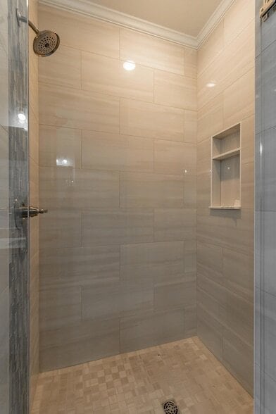 Building Photo - 5085 Oop Rd