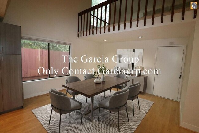 Building Photo - 10347 NW Alpenglow Way