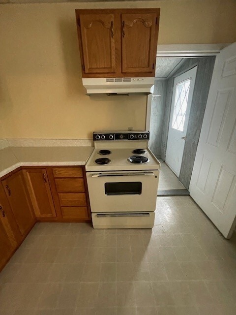 Building Photo - 410 W McKibben St