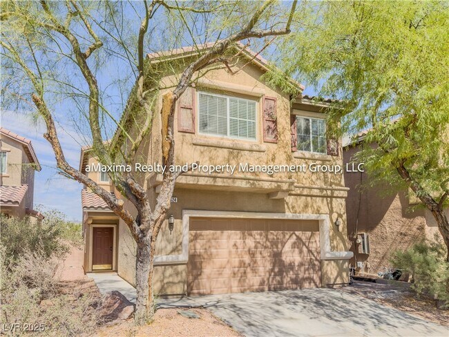 Building Photo - 3824 Hollycroft Dr