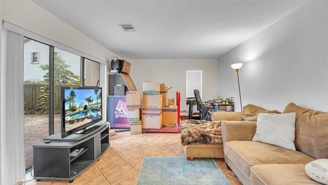 Building Photo - 3655 Cocoplum Cir