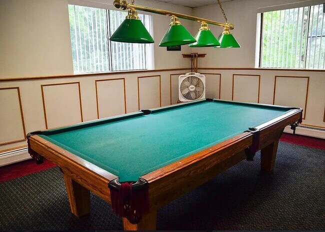 Building Photo - 501 Brook Village Rd