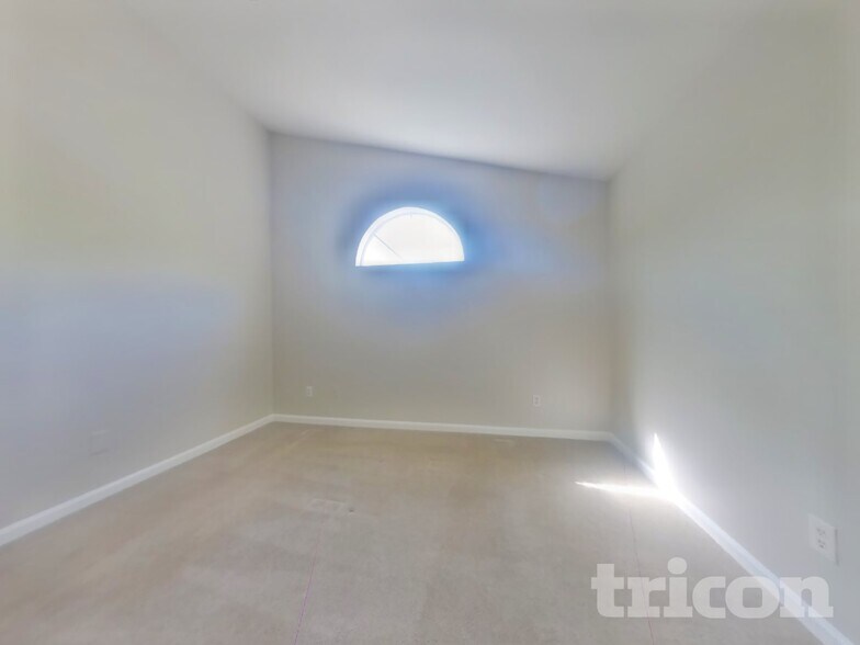 Building Photo - 2055 Towne Manor Dr NW