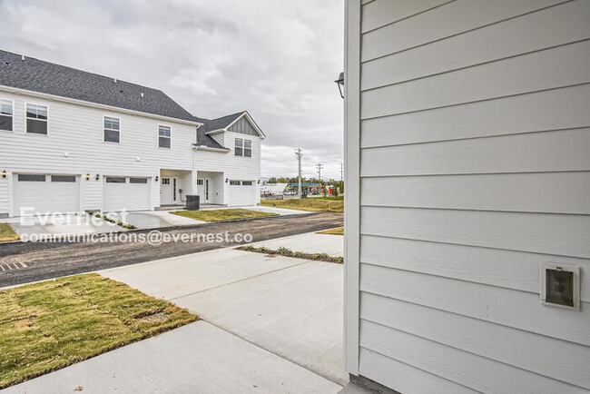 Building Photo - 219 Ansley Wy