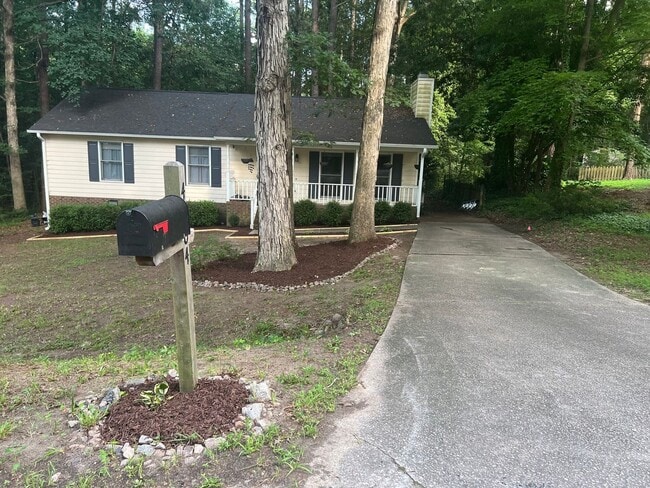 Building Photo - Charming 3BR House in Raleigh