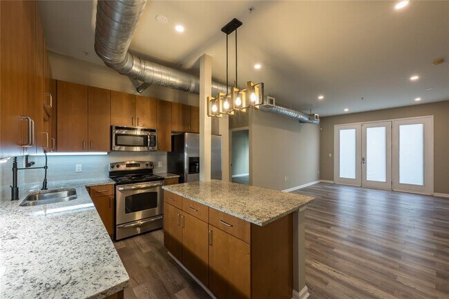 Building Photo - 5300 Peachtree Blvd