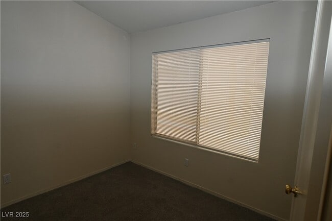 Building Photo - 1620 Leaning Pine Way