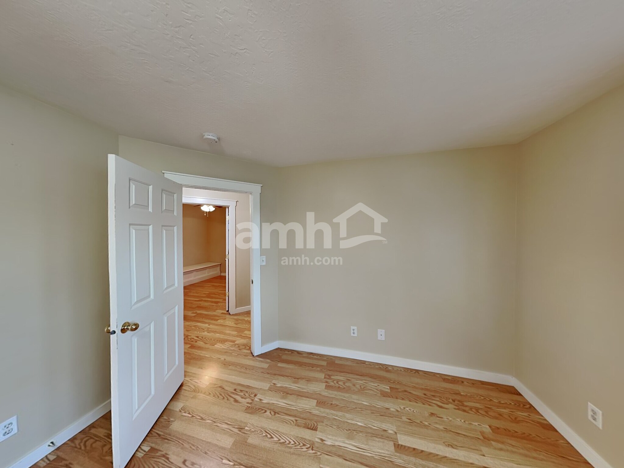 Building Photo - 1659 W 1065 S