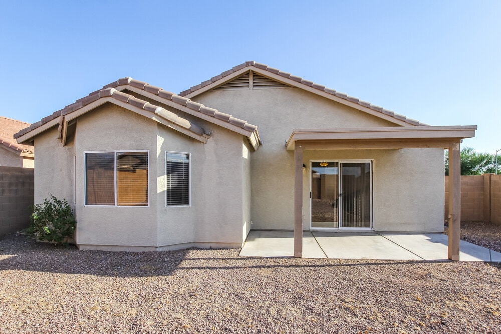 Building Photo - 12438 W Willow Ave