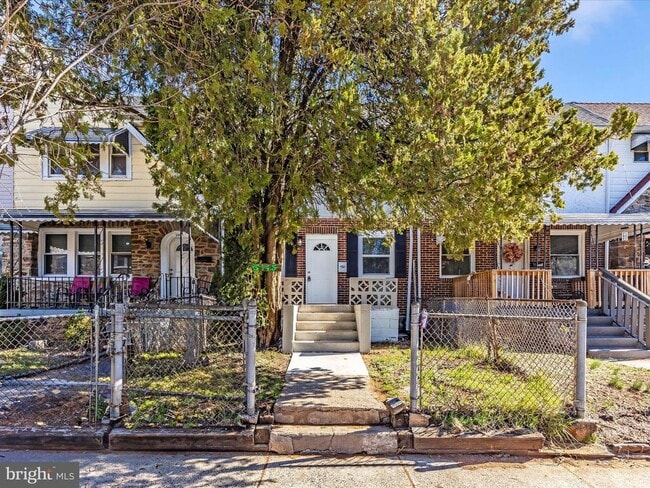 Building Photo - 5443 Jonquil Ave