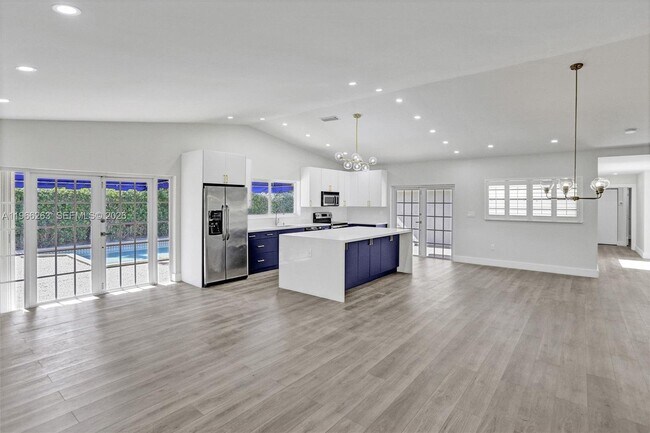 Building Photo - 12020 SW 93rd St