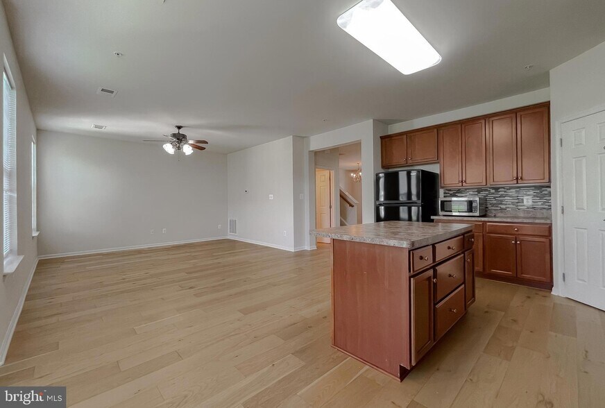 Building Photo - 44017 Swift Fox Dr