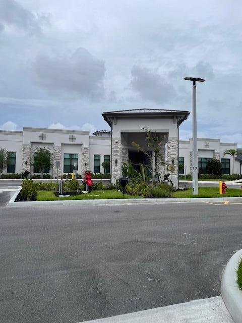 Building Photo - 5655 Via Delray Blvd