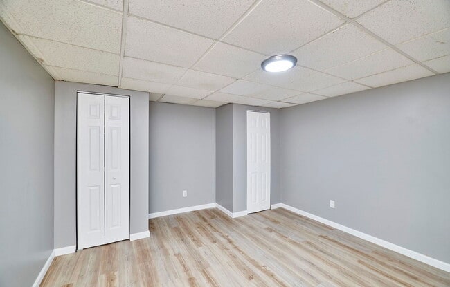 Building Photo - 7006 Shelton Ct