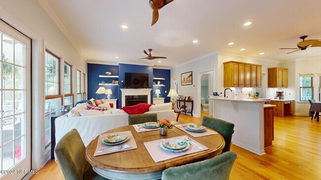 Building Photo - 506 Royal Tern Dr
