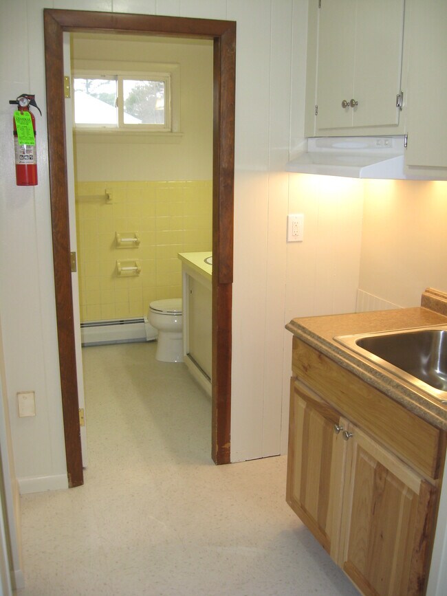 Building Photo - Burnham Terrace Apartments