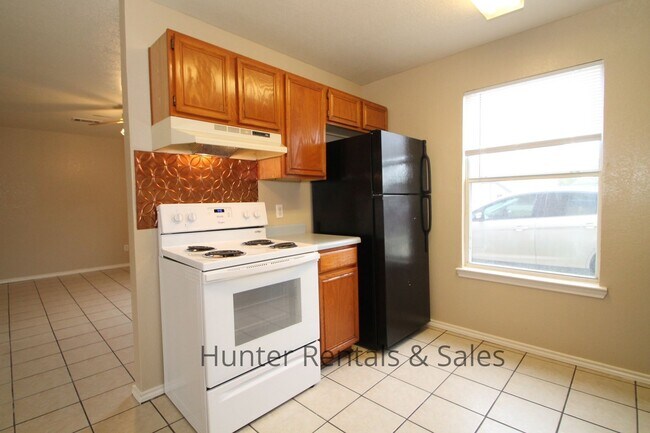 Building Photo - Spacious & Affordable Living in Northeast Killeen