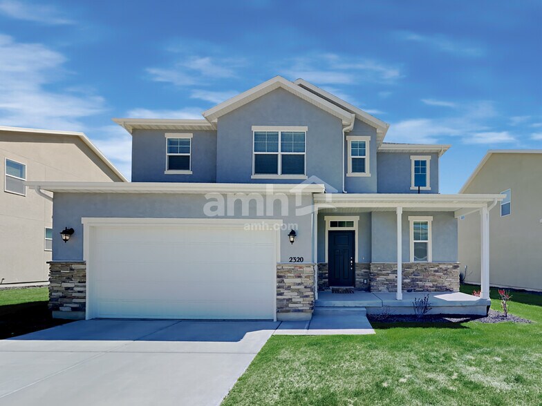 Primary Photo - 2320 E Wild Horse Way