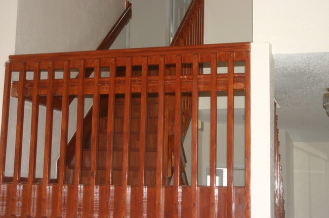 Building Photo - 7588 Parkside Ln