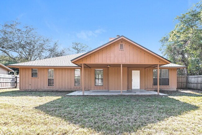 Building Photo - 5551 Edenfield Rd