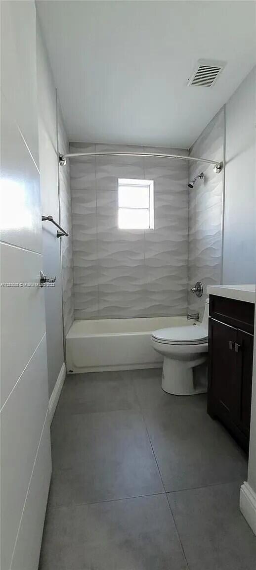 Building Photo - 2633 SW 30th Ct